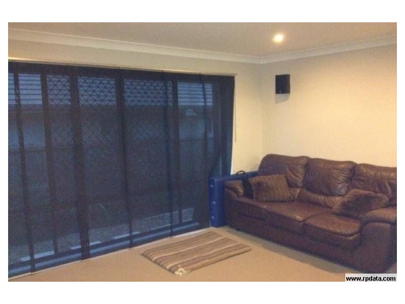 8 Peregian Close, Manly West QLD 4179