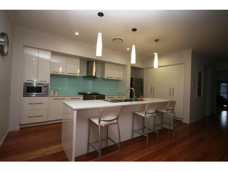 48 Feathertail, Wakerley QLD 4154