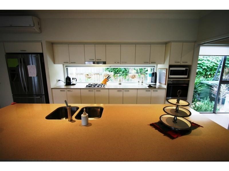 19 Margaret Crescent, Wakerley QLD 4154