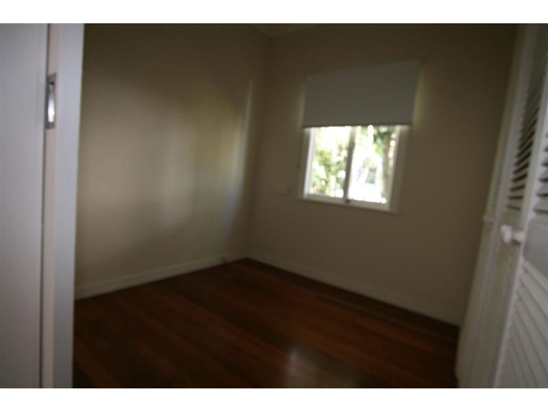 110 Oceana Terrace, Manly QLD 4179