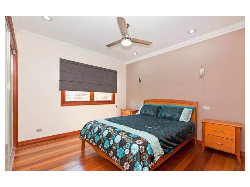 76 Ryder Street, Wynnum QLD 4178