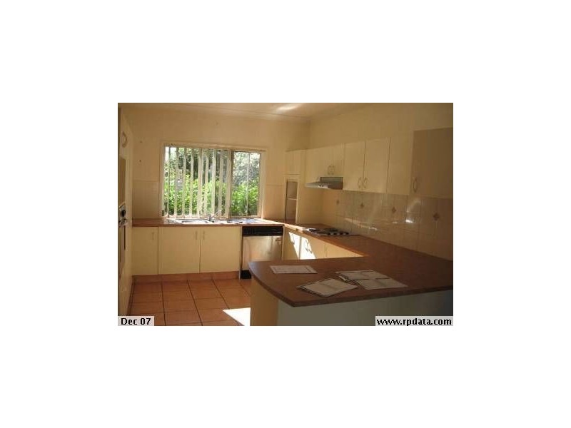 61 Kirra Place, Carindale QLD 4152