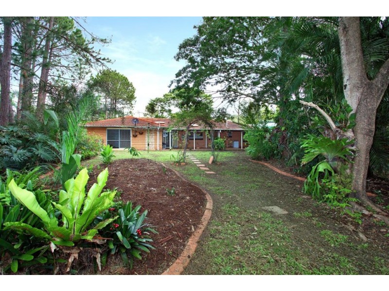 1588 Old Cleveland Road, Belmont QLD 4153