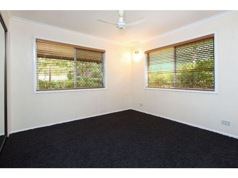 1588 Old Cleveland Road, Belmont QLD 4153