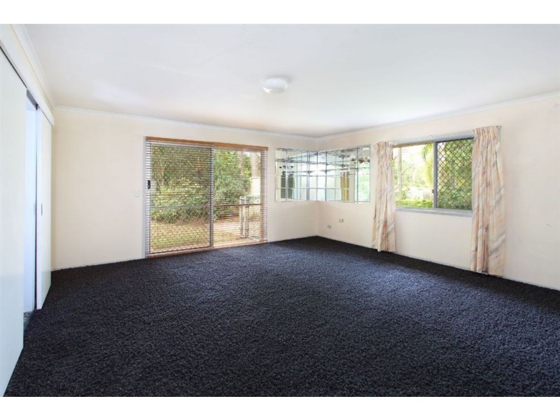 1588 Old Cleveland Road, Belmont QLD 4153