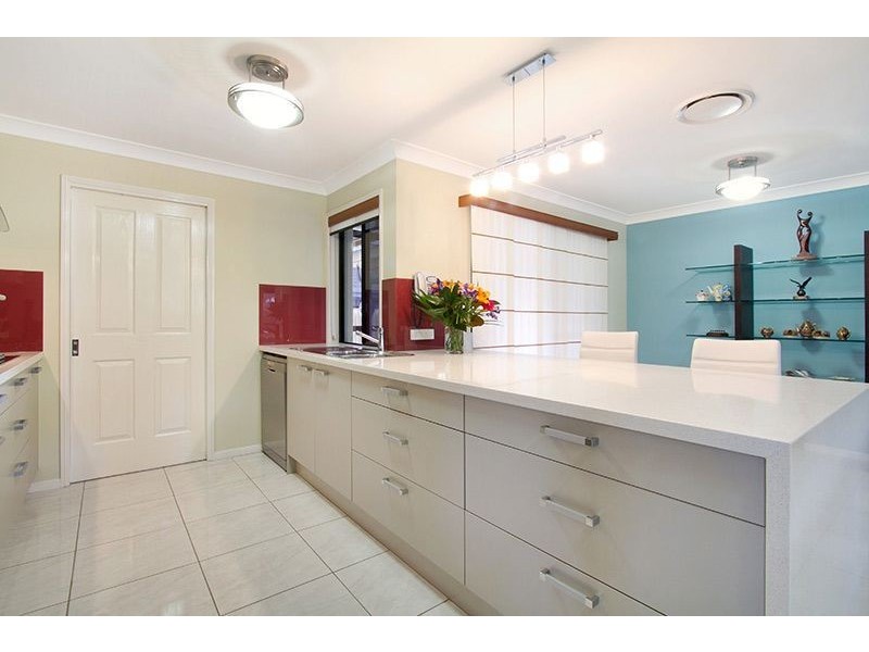 26 Ross Place, Wakerley QLD 4154