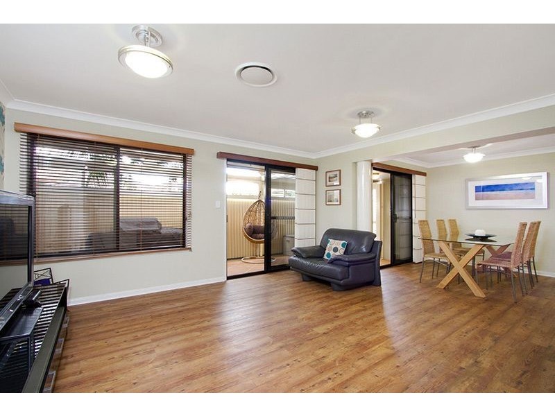 26 Ross Place, Wakerley QLD 4154