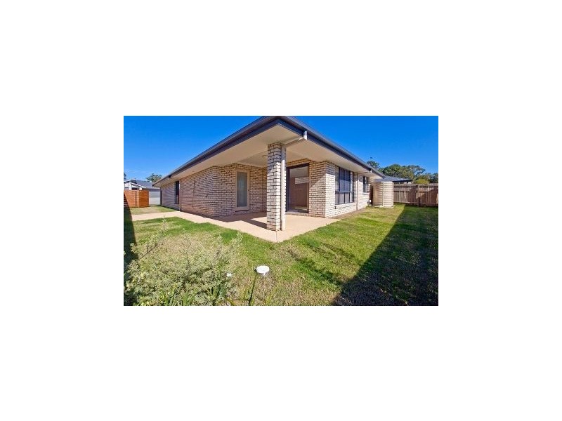 11 Rymera Crescent, Gumdale QLD 4154