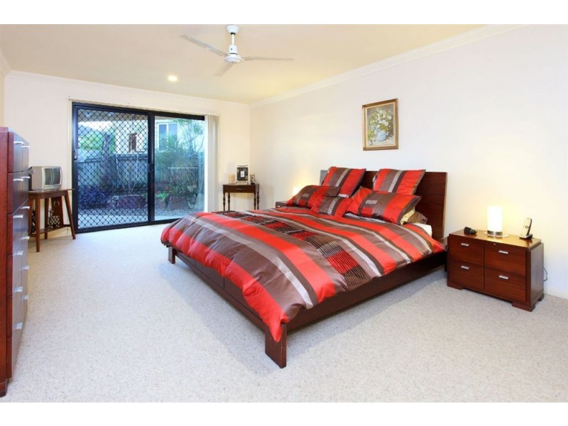 23 Underwood Street, Wakerley QLD 4154