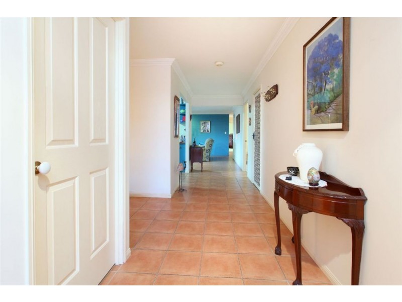 23 Underwood Street, Wakerley QLD 4154