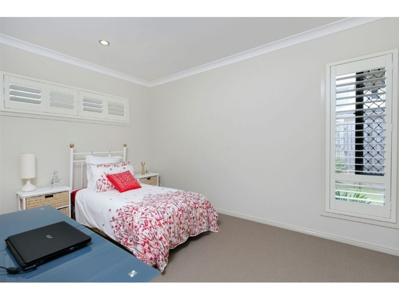 16 Feathertail Place, Gumdale QLD 4154