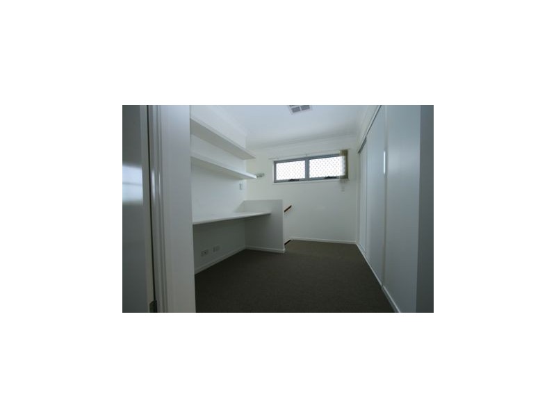 23 Bailey Street, Wakerley QLD 4154