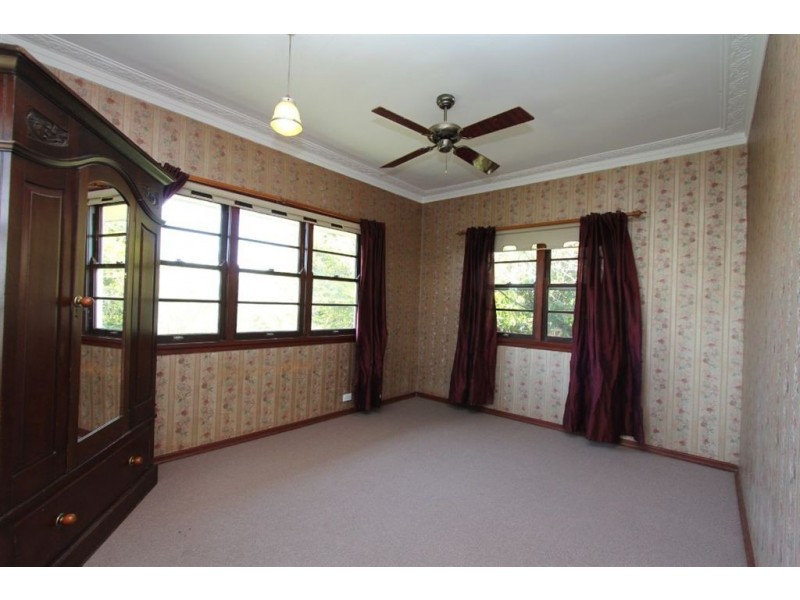 60 Pilliga Street, Wavell Heights QLD 4012