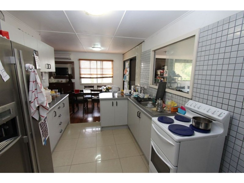 1586 Old Cleveland Road, Belmont QLD 4153