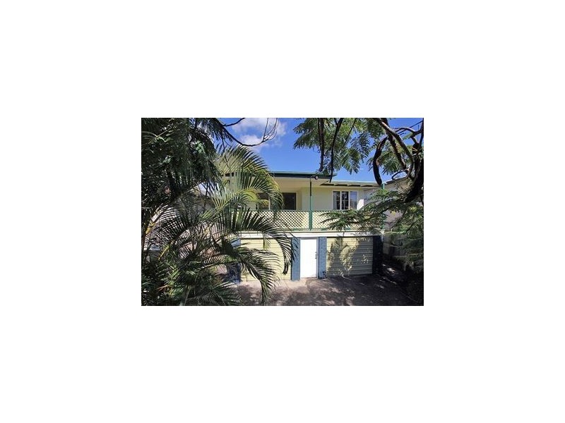 36 villiers street, Lota QLD 4179