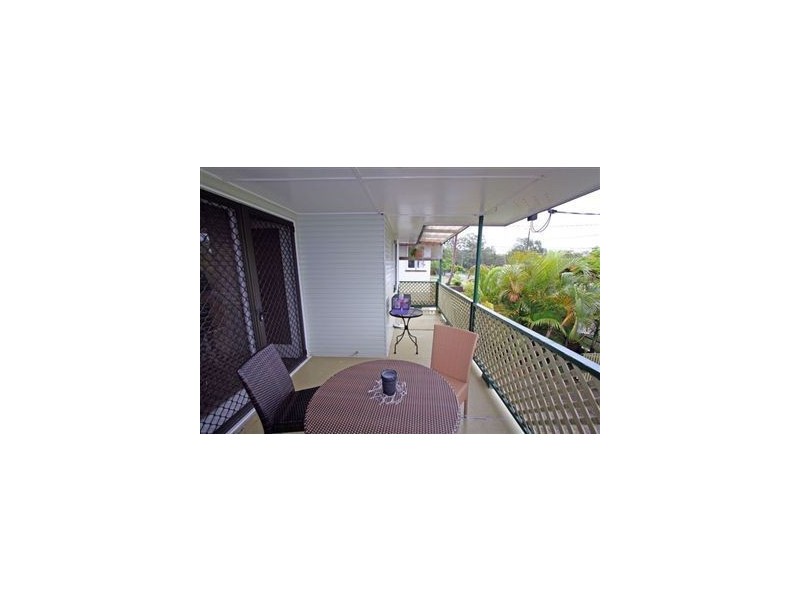 36 villiers street, Lota QLD 4179