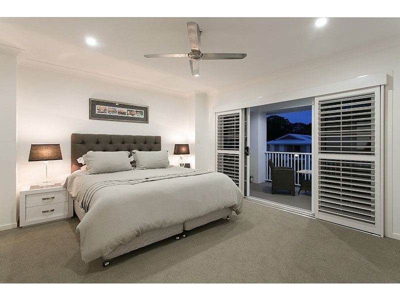 8 Bisley Place, Wakerley QLD 4154