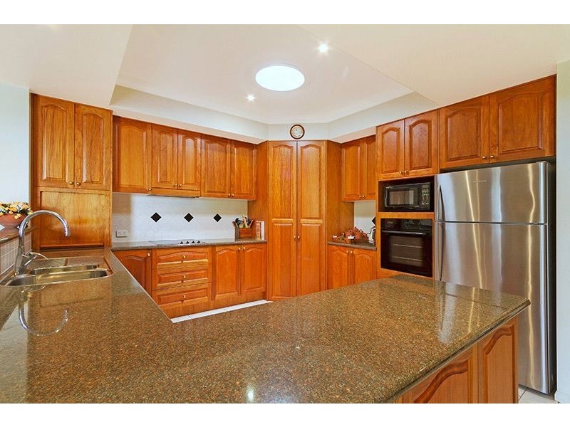 35 Hannah Circuit, Manly West QLD 4179