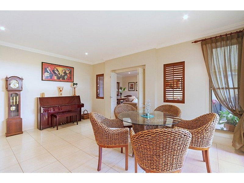 35 Hannah Circuit, Manly West QLD 4179