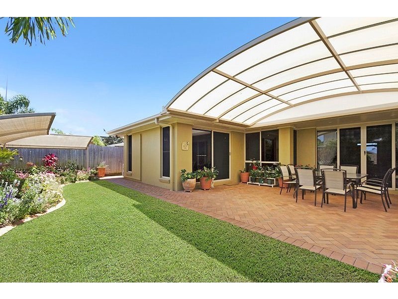 35 Hannah Circuit, Manly West QLD 4179