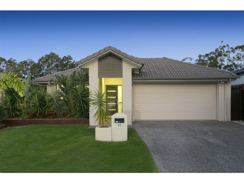 18 Saltburn Place, Wakerley QLD 4154