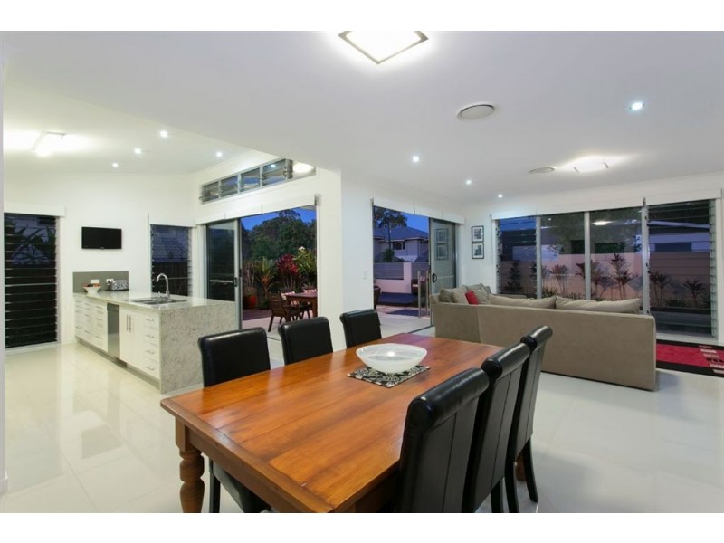 42 Feathertail Place, Gumdale QLD 4154