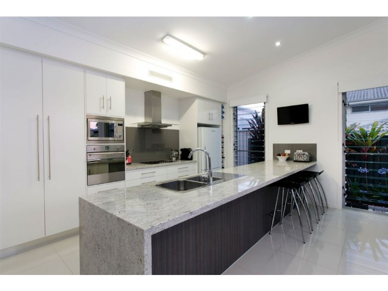 42 Feathertail Place, Gumdale QLD 4154