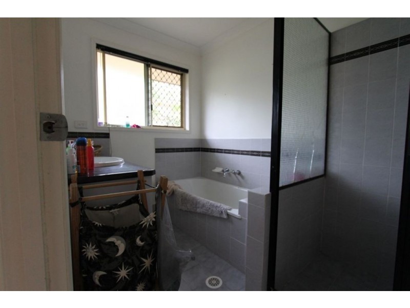 33 Samarinda Street, Tingalpa QLD 4173