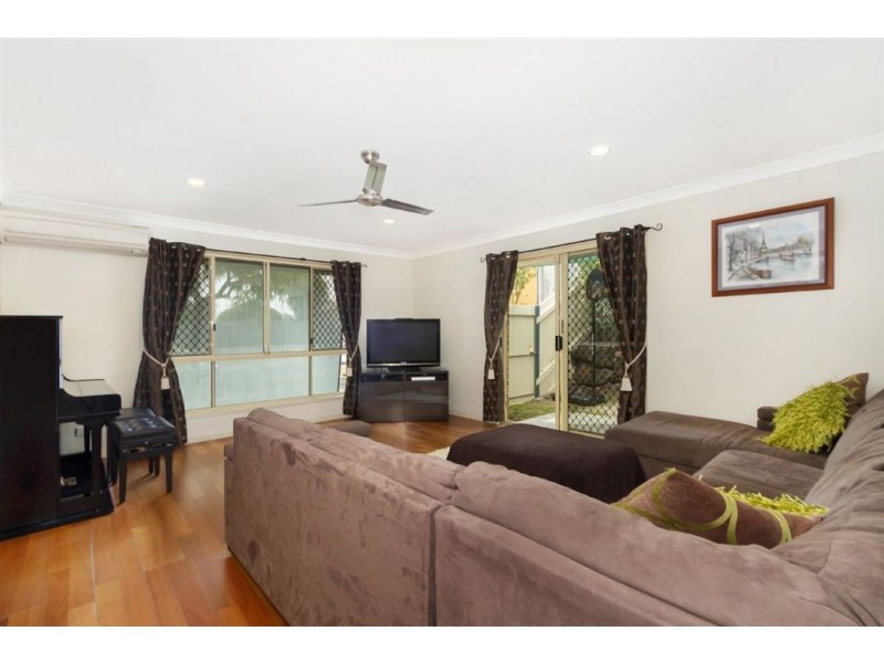 31 Campbell Street, Wakerley QLD 4154