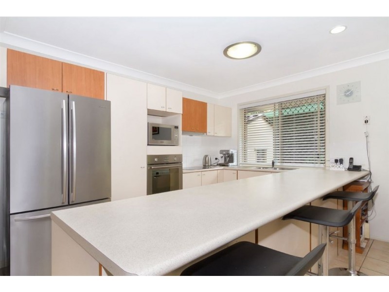 31 Campbell Street, Wakerley QLD 4154