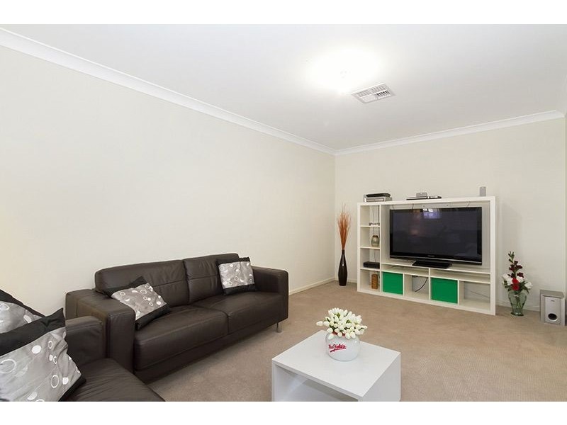 6 Peregian Close, Manly West QLD 4179