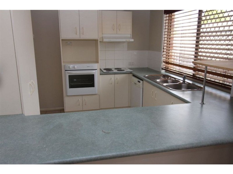 69 Matthews Way, Wakerley QLD 4154