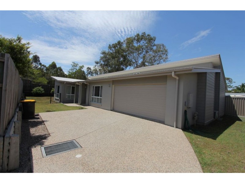 49 Doherty Place, Wakerley QLD 4154