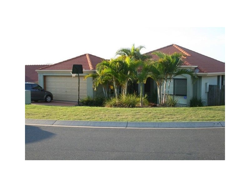 14 Manor Crescent, Wakerley QLD 4154