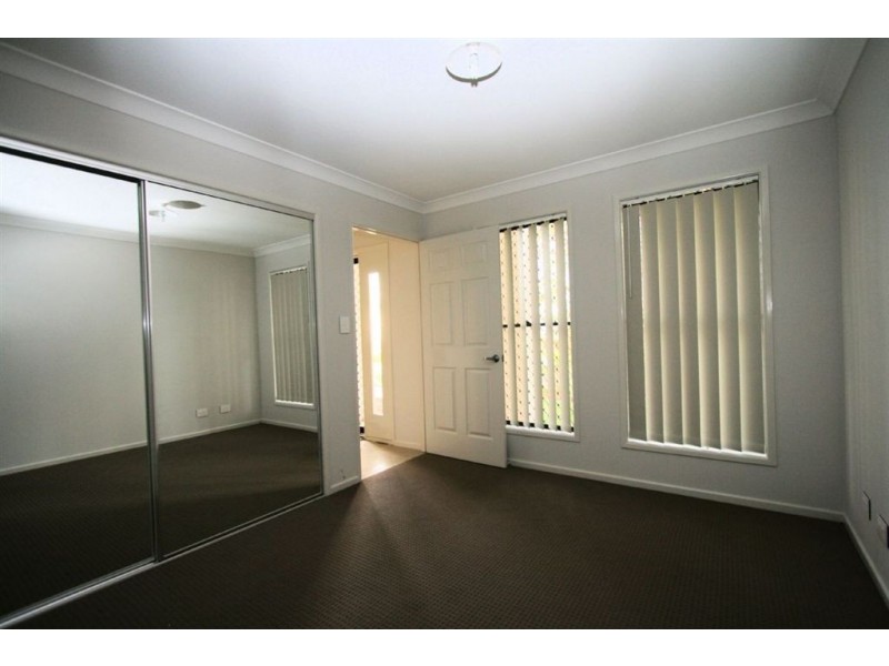 5 Foxwood cct, Wakerley QLD 4154