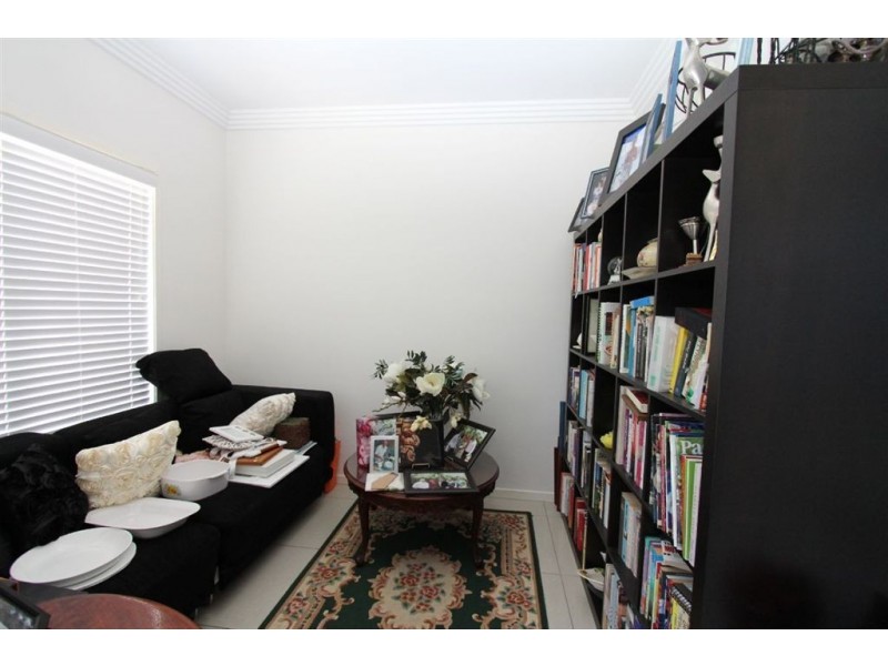 33 Talltrees Circuit, Wakerley QLD 4154