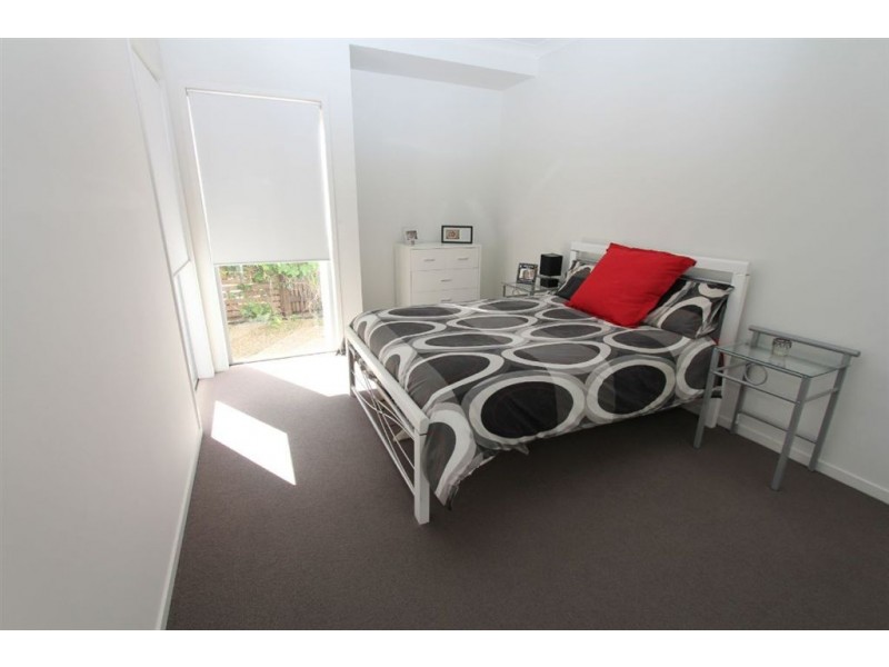 1 Margaret Place, Wakerley QLD 4154