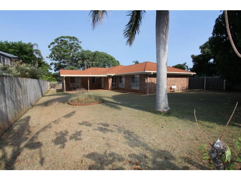 82 Passage Street, Cleveland QLD 4163