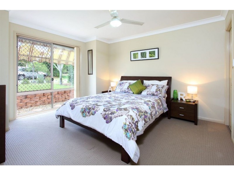 22 Ross Place, Wakerley QLD 4154