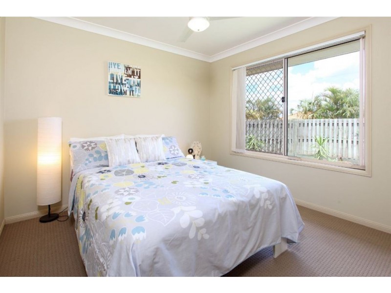 22 Ross Place, Wakerley QLD 4154