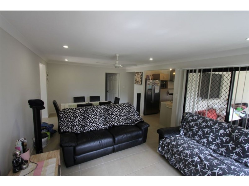 5 Foxwood Circuit, Wakerley QLD 4154