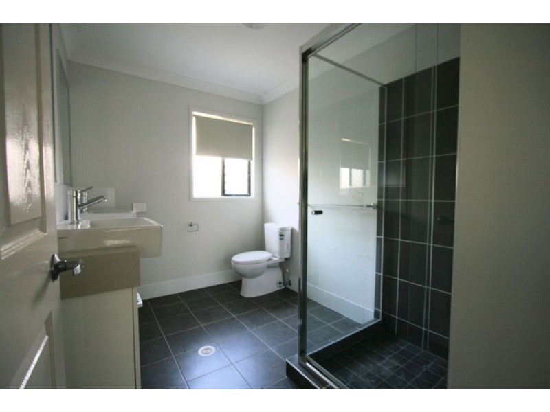 5 Foxwood Circuit, Wakerley QLD 4154