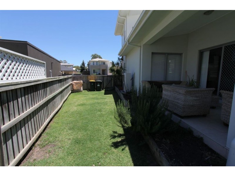 33 Talltrees Circuit, Wakerley QLD 4154
