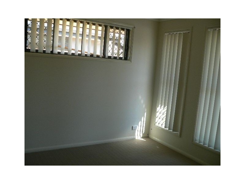 56 Higgs Circuit, Wynnum West QLD 4178