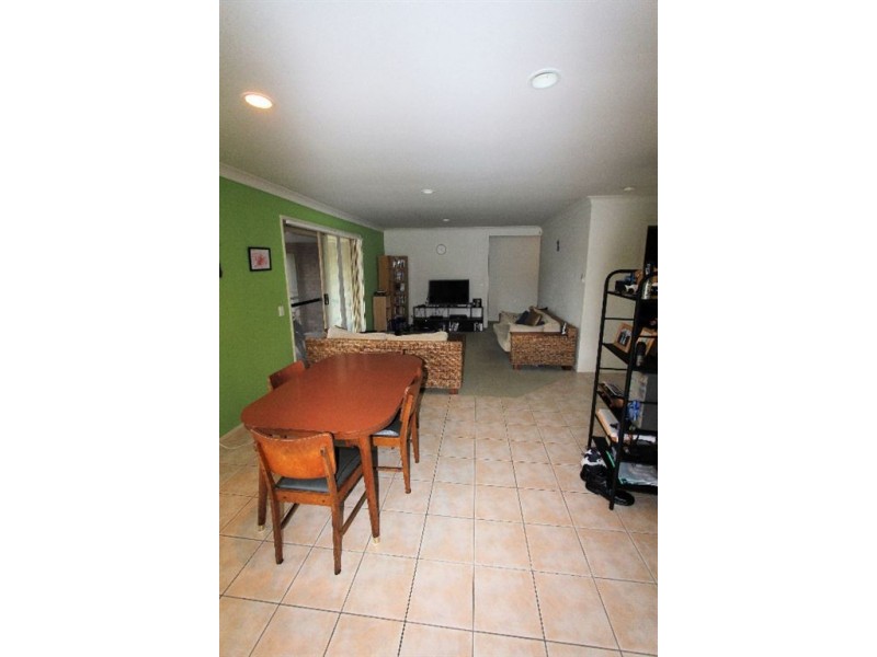 18 Isaacs Way, Wakerley QLD 4154