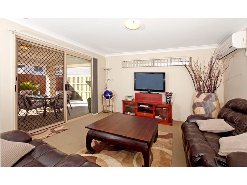 1 Terraldon Cct, Gumdale QLD 4154