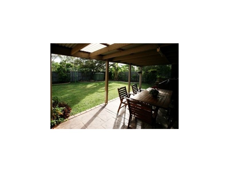 15 St Helena Place, Tingalpa QLD 4173
