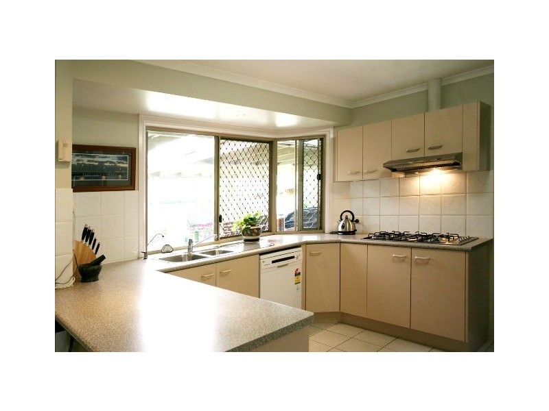 15 St Helena Place, Tingalpa QLD 4173