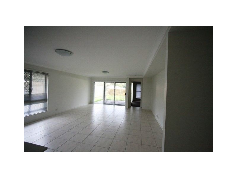 21 Bailey Street, Wakerley QLD 4154