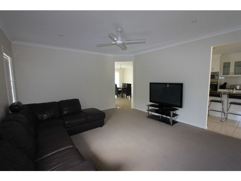 45 Doherty Place, Wakerley QLD 4154